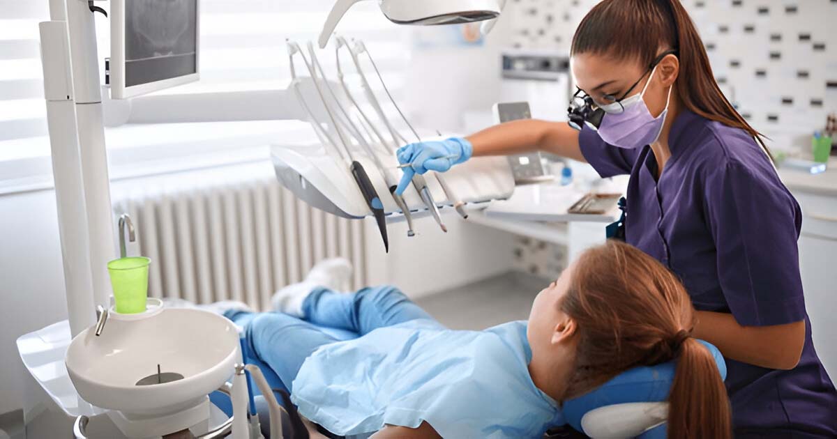 Ergonomics in Dentistry: Avoiding Occupational Risks