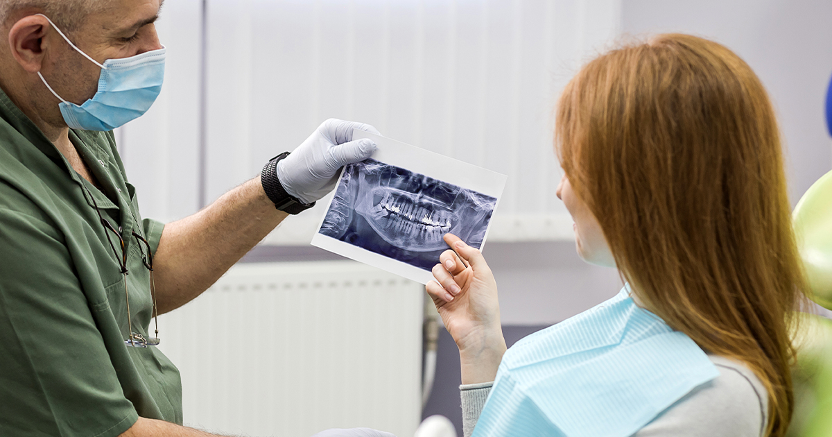How to Read and Interpret Dental X-Rays: Beginner’s Guide for Students 